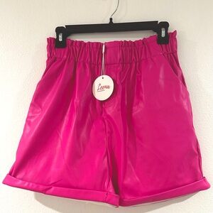 NWT hot pink high waisted faux leather L size short